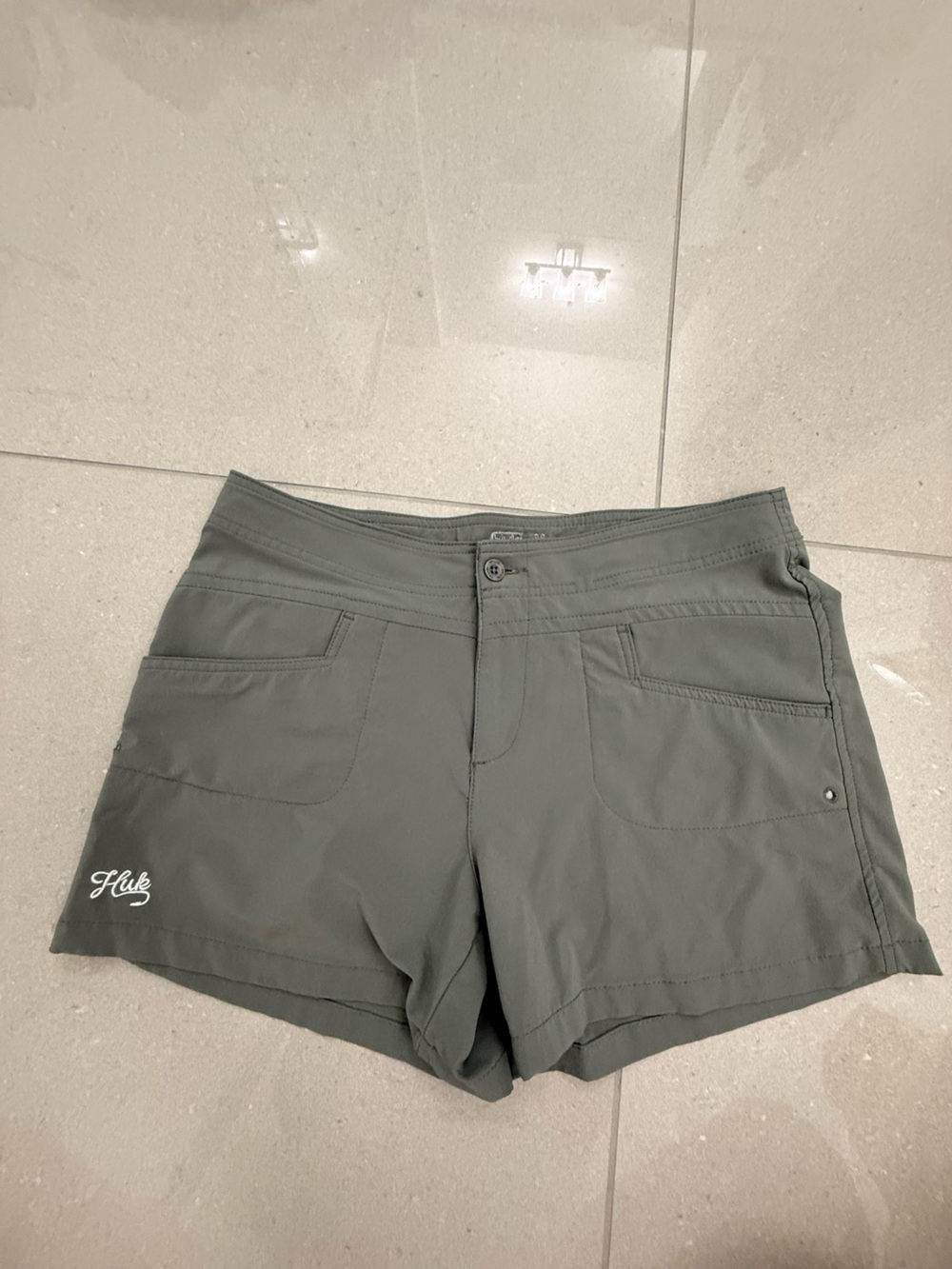 Huk Women's gray Performance Shorts